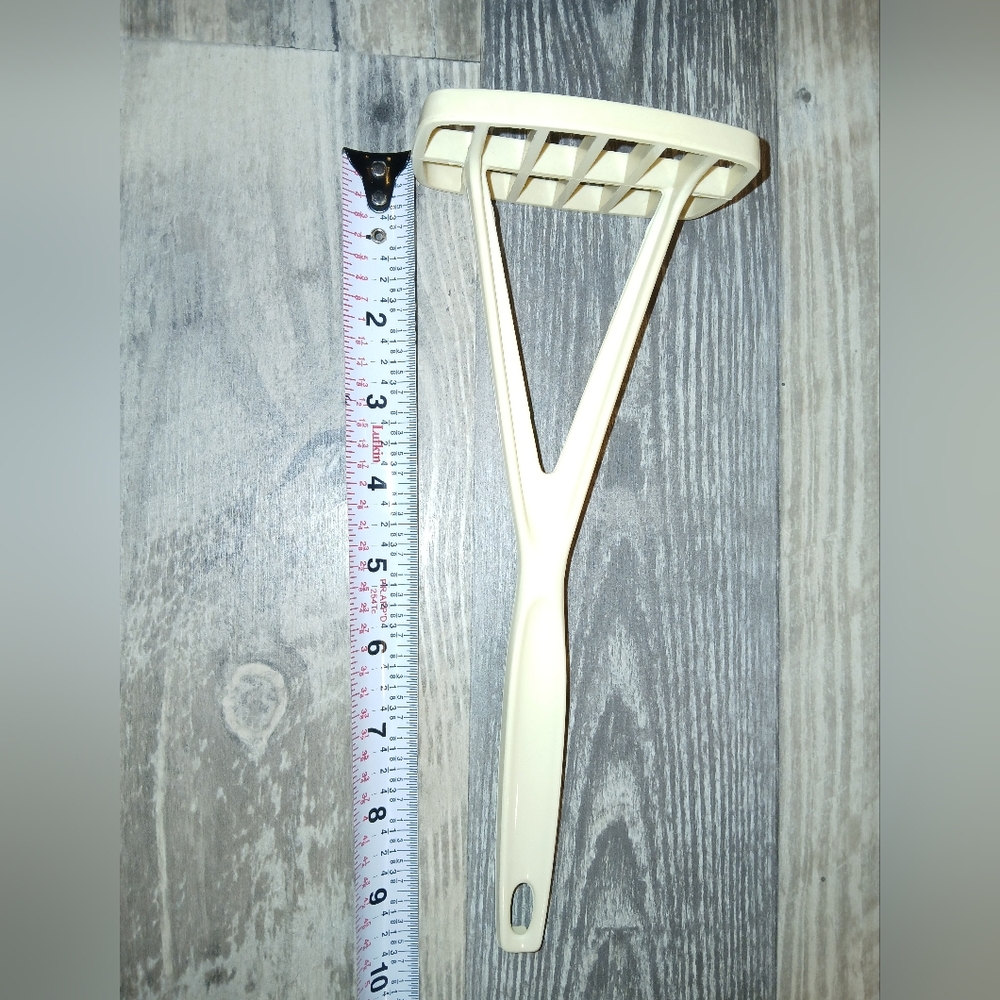 Set Of Foley Cooking Utensils Potato Masher And Spaghetti/Meat Fork Nylon Almond